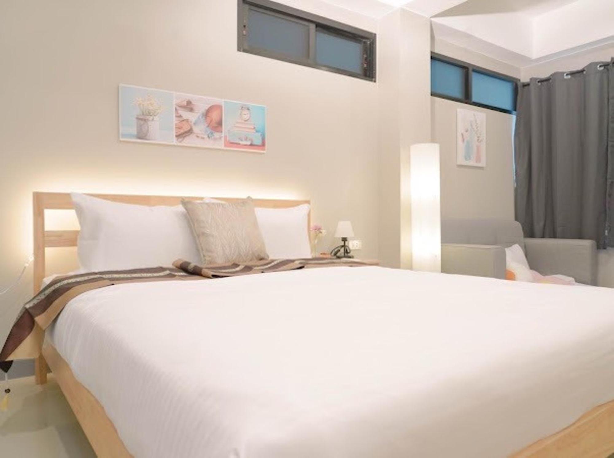 Bnb98 Silom Hotel Бангкок Экстерьер фото
